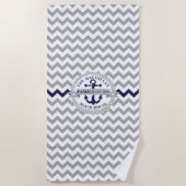 航海のな濃紺のいかりのシェブロンパターン家族 ビーチタオル (正面)