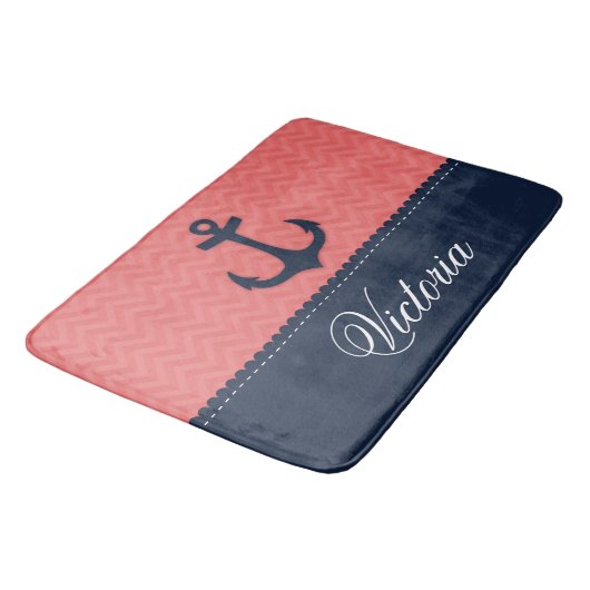 航海のな珊瑚のピンクの濃紺のいかりの名前をカスタムする バスマット (アングル)