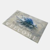 航海のな貝殻の青くモノグラムのな名前の歓迎 ドアマット (アングル)