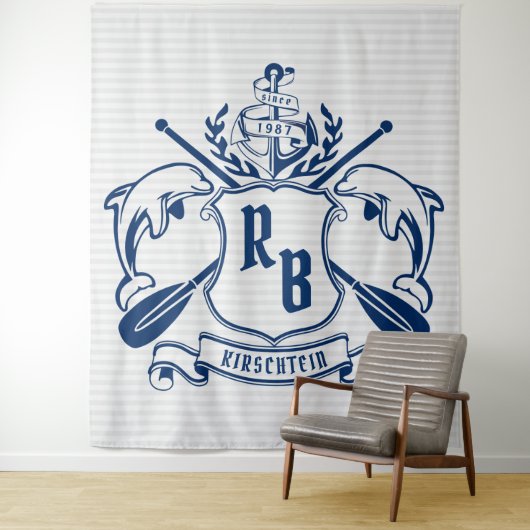 航海のな頂上のイルカのいかりのオールの月桂樹の盾 タペストリー (インサイチュ)