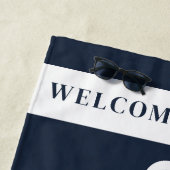 航海のカスタムいかりネイビーストライプの ビーチタオル (インサイチュ)