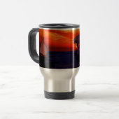 航海のジャンピングドルフィンオレンジ海サンセット トラベルマグ (正面左)