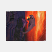 航海のジャンピングドルフィンオレンジ海サンセット フリースブランケット (正面(横))