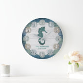 航海のビーチウッドアンドシーホース – ダークブルーティール(緑がかった色) ラージ壁時計 (ホーム)