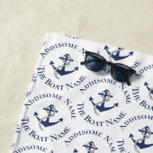航海のファミリーボートネームネイビーいかりグレイ木材 ビーチタオル (インサイチュ)