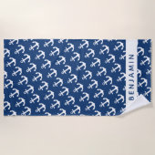 航海の名前をカスタムするネイビーブルーホワイトいかり ビーチタオル (正面)