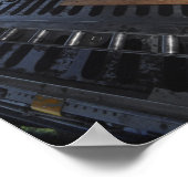 航空従事者が寄付品のパレットを押し出す ポスター (角)