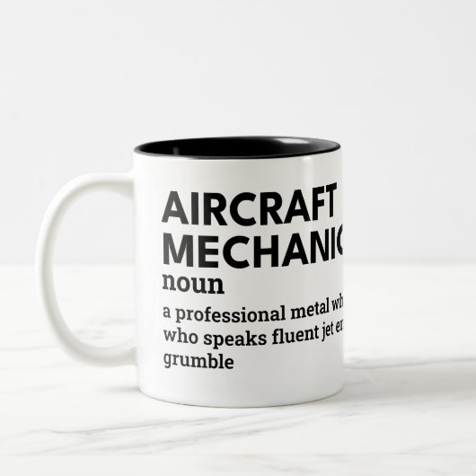 航空機の整備士笑わされる – ジョブ定義 ツートーンマグカップ (左)