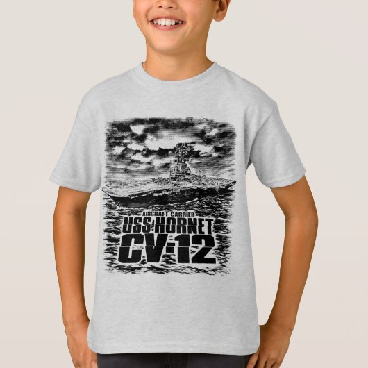 航空機の船乗り場 Tシャツ (正面)