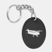 航空機クラシックのセスナ飛んでいるシルエット キーホルダー (正面左)