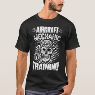 航空機整備士の訓練を受けた飛行機 Tシャツ