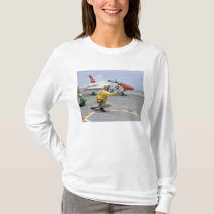 航空母艦の射手 Tシャツ