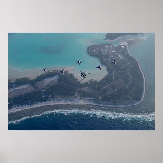 航跡アイランド上空のキャリアエアウィング17 ポスター (正面)