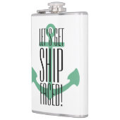 船によって直面されるフラスコ、バチェロレッテの週末を得よう フラスク (左)