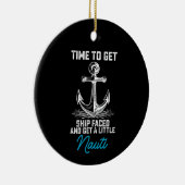 船に向かって小さなナウティクルーリを得る時間 セラミックオーナメント (右)