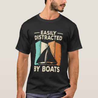 船に気を取られがち セイルクルーズ船長 Tシャツ