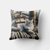 船のロープの上にメインのクーンキャット クッション (裏面)