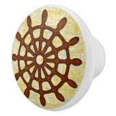 船の舵輪は木製の古い地図の航海のな海上旅行をローラーで動かします セラミックノブ (右)