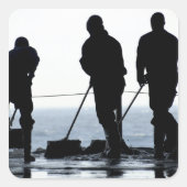 船乗りが格納庫の湾を掃き出す スクエアシール (正面)