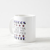 船員および売春婦のための入れ墨ない コーヒーマグカップ (正面左)