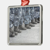 船員の低い断面図 メタルオーナメント (左)