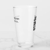 船長のビールグラス遠くにが タンブラーグラス (左)