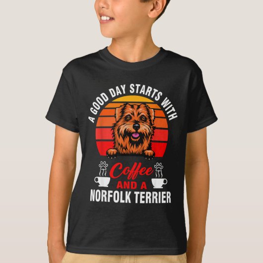 良い一日はコーヒーとノーフォークから始まる Tシャツ (正面)