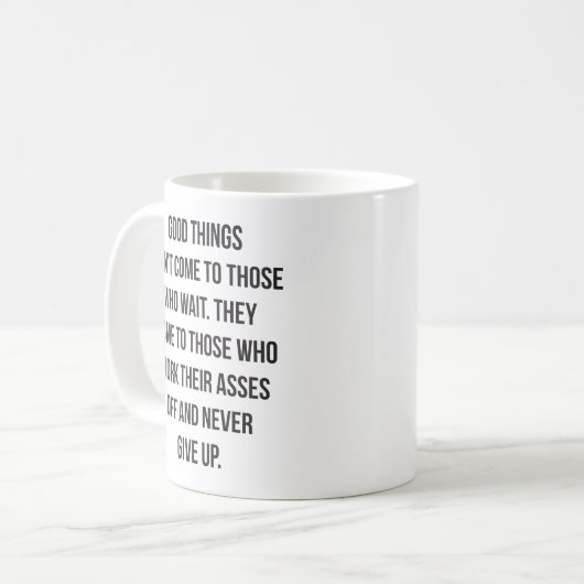 良い事、決して上与えにしない – トレーニング感動的 コーヒーマグカップ (正面左)