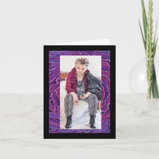 良い女性がまだ存在する折り畳まれたグリーティングカード カード (正面)