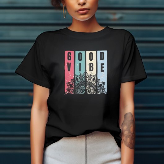 良い波動の態度 Tシャツ