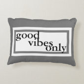 良いvibesのみ引用文アクセント枕 アクセントクッション (裏面)