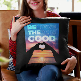 良信じいハートグラフィックがある クッション