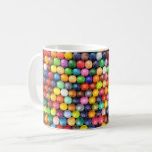 色とりどりのクレヨンの模様のマグカップ コーヒーマグカップ (正面左)
