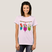 色とりどりのプランターの野の花 Tシャツ (正面フル)
