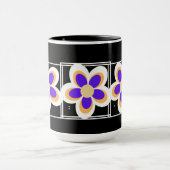 色とりどりの花 マグカップ (中央)