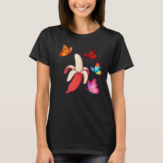 色とりどりの蝶々とバナナの幻想的なデザイン Tシャツ