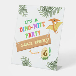 色に吠える:恐竜素晴らし 台座サイン