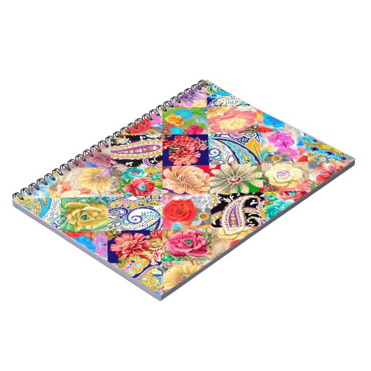 色のついたタイルで作られた先住民の写真 ノートブック (左側)