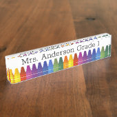 色のクレヨンのパーソナライズされたデスク名プレート デスクネームプレート (側面)