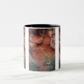 色のコントラスト、火の谷 ツートーンマグカップ (中央)