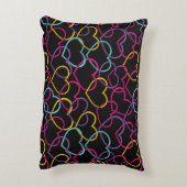 色のハートが付いているバレンタインパターン アクセントクッション (裏面(縦))