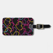 色のハートが付いているバレンタインパターン ラゲッジタグ (正面横)