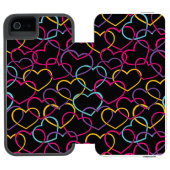 色のハートが付いているバレンタインパターン INCIPIO iPhoneウォレットケース (フォリオ Open)