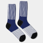 色のポップ・アートのストライプ – 青と白 ソックス (右)