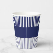 色のポップ・アートのストライプ – 青と白 紙コップ (右)