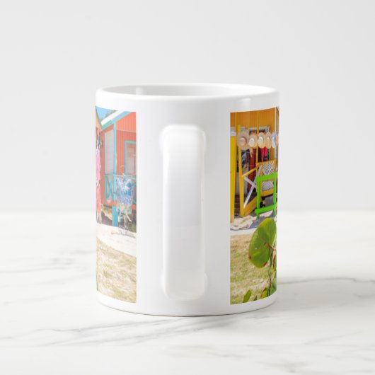 色の数々の木のコテージ |ロングベイビーチ ジャンボコーヒーマグカップ (裏面)