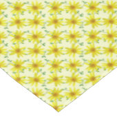 色の植物の黄色いArnicaの野生の花 テーブルクロス (アングル)