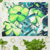 色を変えて緑がかった花 キッチンタオル (折り畳み)