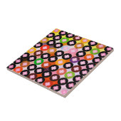 色クール数々のの円とピンク色のクローバー タイル (側面)