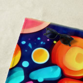 色サイケデリックの渦 ビーチタオル (インサイチュ)